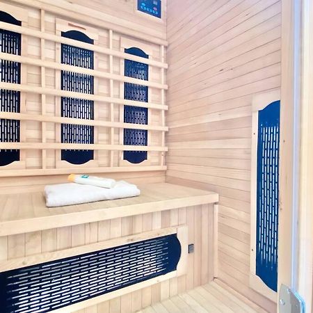בודפשט Stay Cool! Apartment With Sauna And Private Garden מראה חיצוני תמונה