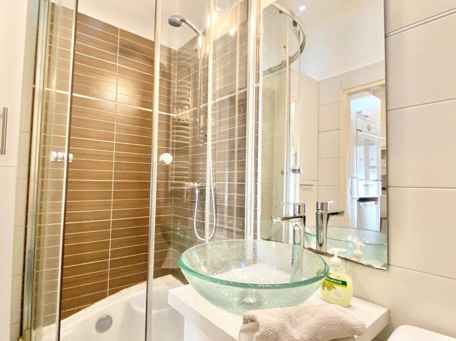 בודפשט Stay Cool! Apartment With Sauna And Private Garden מראה חיצוני תמונה